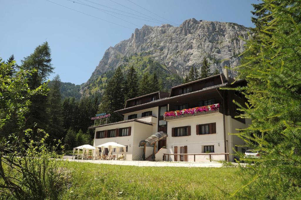 Residence Regina Delle Dolomiti Rocca Pietore Exterior photo